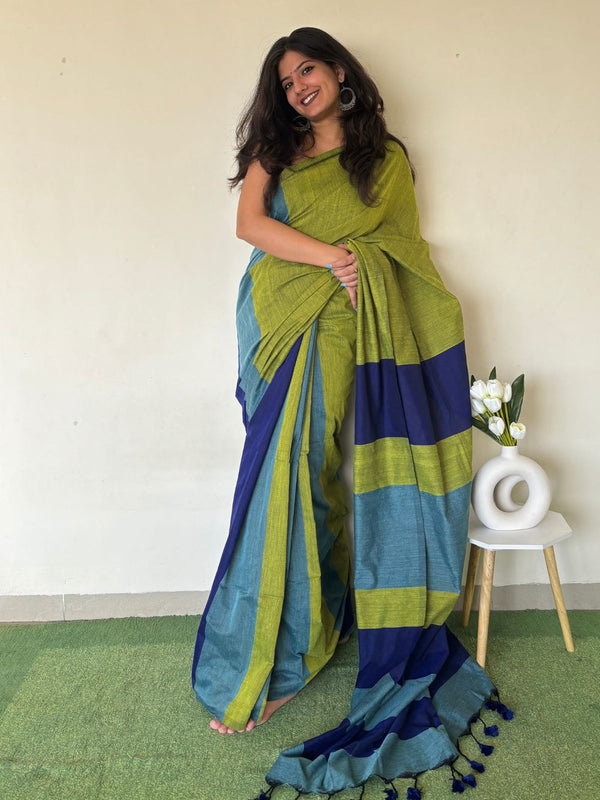 Aasman Ke Rang Pure Khadi Cotton saree